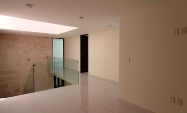 EXTRAORDINARIA CASA EN RENTA PEDREGAL DE SAN FRANCISCO, PARA ESTRENAR, VIGILANCIA