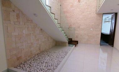 EXTRAORDINARIA CASA EN RENTA PEDREGAL DE SAN FRANCISCO, PARA ESTRENAR, VIGILANCIA