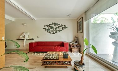 OPORTUNIDAD!!!! Impecable Triplex orientación norte, con azotea