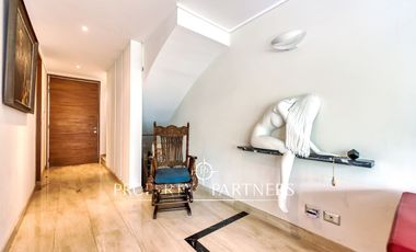 OPORTUNIDAD!!!! Impecable Triplex orientación norte, con azotea