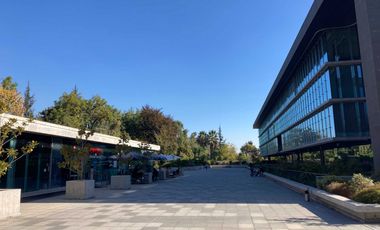 Estacionamientos con renta permanente