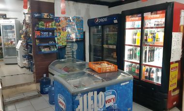 CASA REGULARIZADA CON LOCAL COMERCIAL– Sector El Principal, Pirque