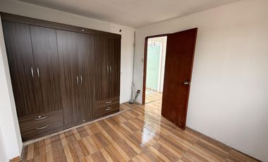 Venta De Triplex En 2Do Piso A Un Paso De La Univ. San Marcos Y Católica, Cercado