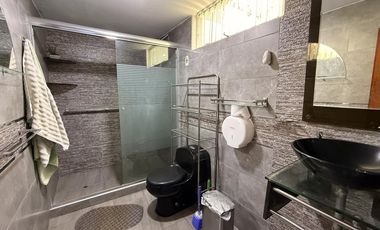 Venta De Triplex En 2Do Piso A Un Paso De La Univ. San Marcos Y Católica, Cercado