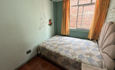 Venta De Triplex En 2Do Piso A Un Paso De La Univ. San Marcos Y Católica, Cercado