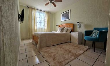 CASA AMUEBLADA EN RENTA EN SAN JUAN DEL RO, QUERETARO