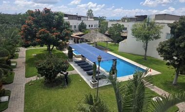 CASA EN VENTA XOCHITEPEC (TULIPANES)