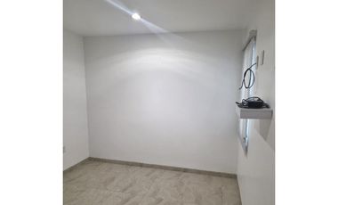 CASA EN VENTA XOCHITEPEC (TULIPANES)