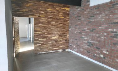 Renta de piso para oficinas en Colonia Lindavista