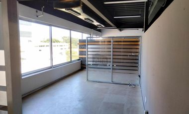 Renta de piso para oficinas en Colonia Lindavista