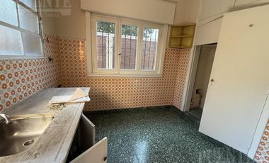 PH en Banfield Oeste