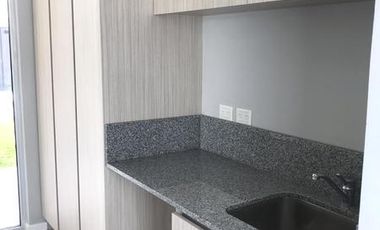 Casa en alquiler con vista a la laguna en La Providencia