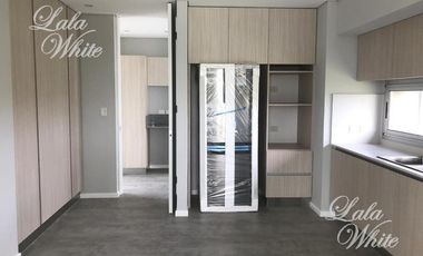 Casa en alquiler con vista a la laguna en La Providencia