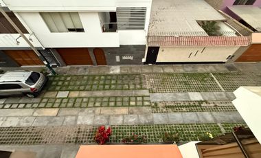 ALQUILER DEPARTAMENTO 2 DORMITORIOS 3ER PISO SURCO - S/. 1,6000