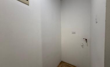 ALQUILER DEPARTAMENTO 2 DORMITORIOS 3ER PISO SURCO - S/. 1,6000