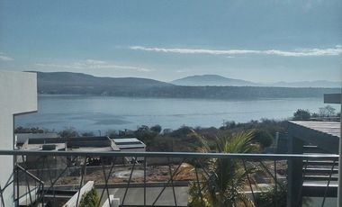 Casa en Venta minimalista,  Vistalago Tequesquitengo con carril de nado y jardín