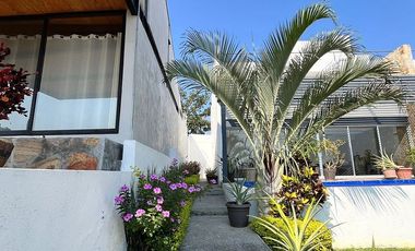 Casa en Venta minimalista,  Vistalago Tequesquitengo con carril de nado y jardín