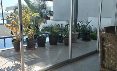 Casa en Venta minimalista,  Vistalago Tequesquitengo con carril de nado y jardín