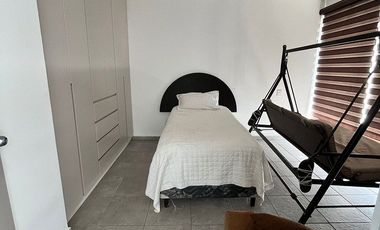 Casa en Venta minimalista,  Vistalago Tequesquitengo con carril de nado y jardín