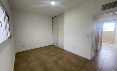 VENTA DEPARTAMENTO 4 AMBIENTES. EXCELENTE UBICACION KM 50 A METROS DE PANAMERICANA.