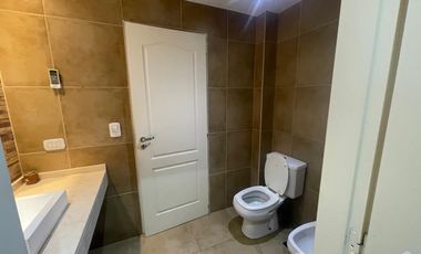 VENTA DEPARTAMENTO 4 AMBIENTES. EXCELENTE UBICACION KM 50 A METROS DE PANAMERICANA.