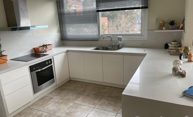 VENTA DEPARTAMENTO 4 AMBIENTES. EXCELENTE UBICACION KM 50 A METROS DE PANAMERICANA.