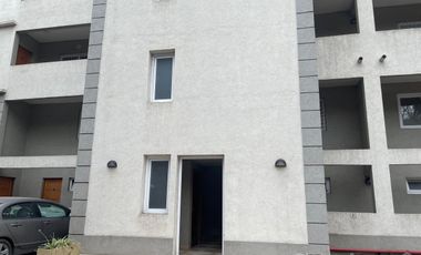 VENTA DEPARTAMENTO 4 AMBIENTES. EXCELENTE UBICACION KM 50 A METROS DE PANAMERICANA.