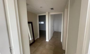 VENTA DEPARTAMENTO 4 AMBIENTES. EXCELENTE UBICACION KM 50 A METROS DE PANAMERICANA.