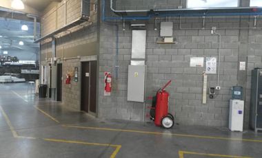 NAVE INDUSTRIAL EN GENERAL RODRIGUEZ  400 METROS  DE RUTA 24  APTO CATEGORIA 3