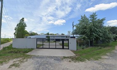 NAVE INDUSTRIAL EN GENERAL RODRIGUEZ  400 METROS  DE RUTA 24  APTO CATEGORIA 3