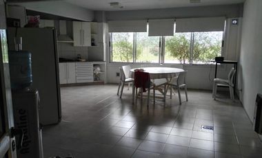 NAVE INDUSTRIAL EN GENERAL RODRIGUEZ  400 METROS  DE RUTA 24  APTO CATEGORIA 3