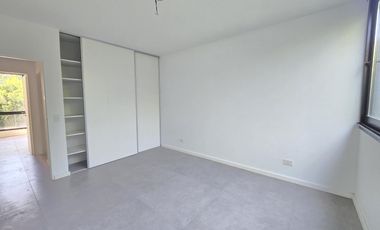 Departamento 3 amb. en duplex con jardin