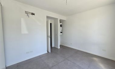 Departamento 3 amb. en duplex con jardin