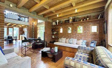 CASA EN VENTA TIPO SUITE DÚPLEX EN YARUQUÍ