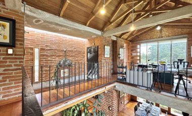 CASA EN VENTA TIPO SUITE DÚPLEX EN YARUQUÍ