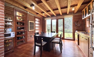 CASA EN VENTA TIPO SUITE DÚPLEX EN YARUQUÍ