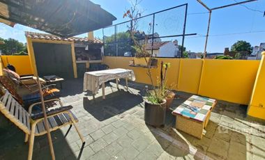 PH en 2 Plantas + Terraza + Garaje + Fondo de 82m2