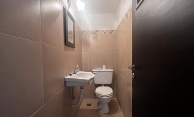 CASA 3 AMB MAS LOCAL