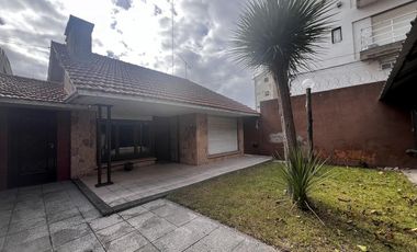 CASA 3 AMB MAS LOCAL