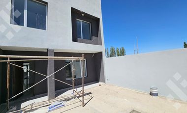 VENTA - Duplex 3 dorm - Barrio Altos de Limay - Neuquen Capital