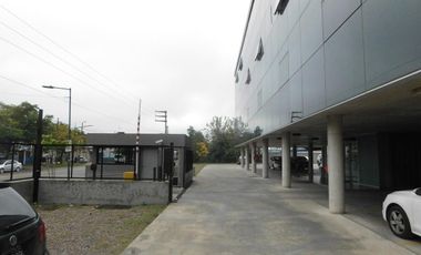 Oficina - Las Lomas-Horqueta