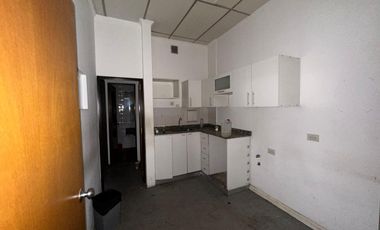 Oficinas en alquiler - 868 m2 - Lote propio sin expensas - 15 cocheras.