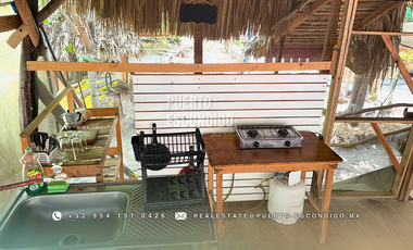 Terreno Frente al Mar con Cabañas Ecológicas