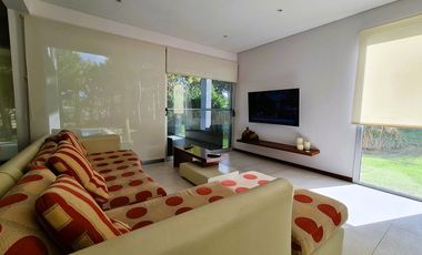 Casa en Venta Costa Esmeralda