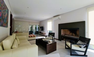 Casa en Venta Costa Esmeralda