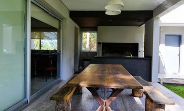 Casa en Venta Costa Esmeralda