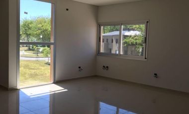 Casa alquiler anual  - Fincas de Hudson