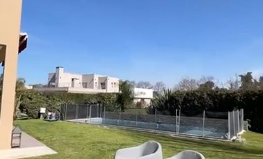 Casa alquiler anual  - Fincas de Hudson