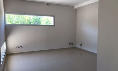 Casa alquiler anual  - Fincas de Hudson