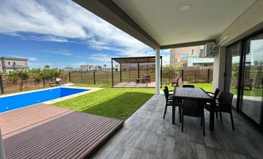 CASA EN ALQUILER TEMPORAL, LAGOS DE CANNING